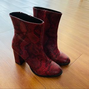 Vero Moda red snakeskin boots